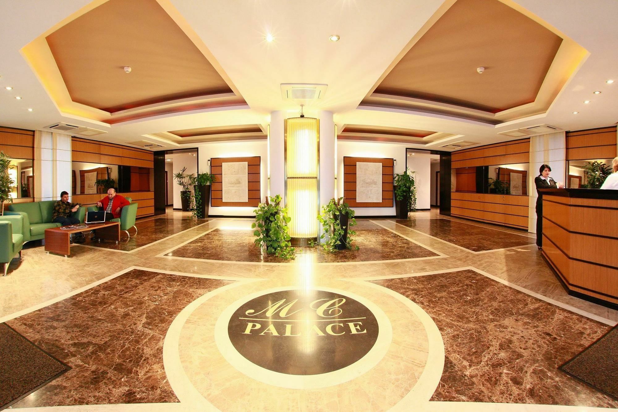 Monte Carlo Palace Rooms Bukarest Exterior foto
